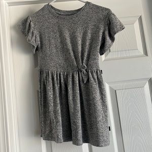 Kids dress size 4/5